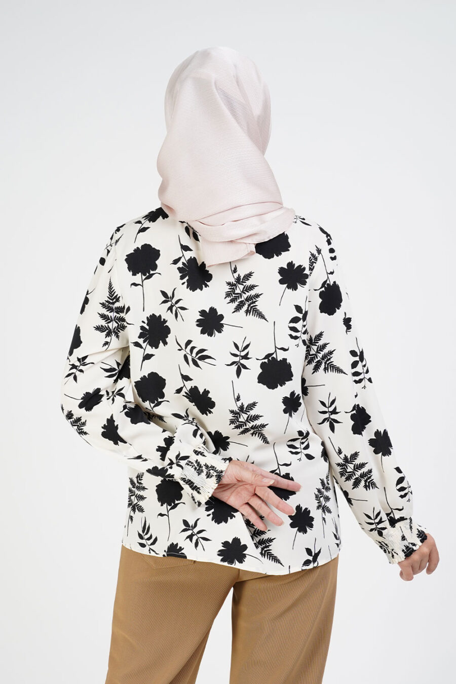 Aria Top Off White - Image 4