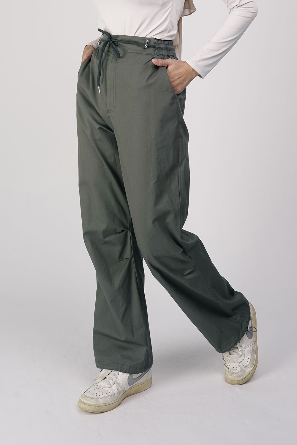 Logan Cargo Pants Grey - Jasmina