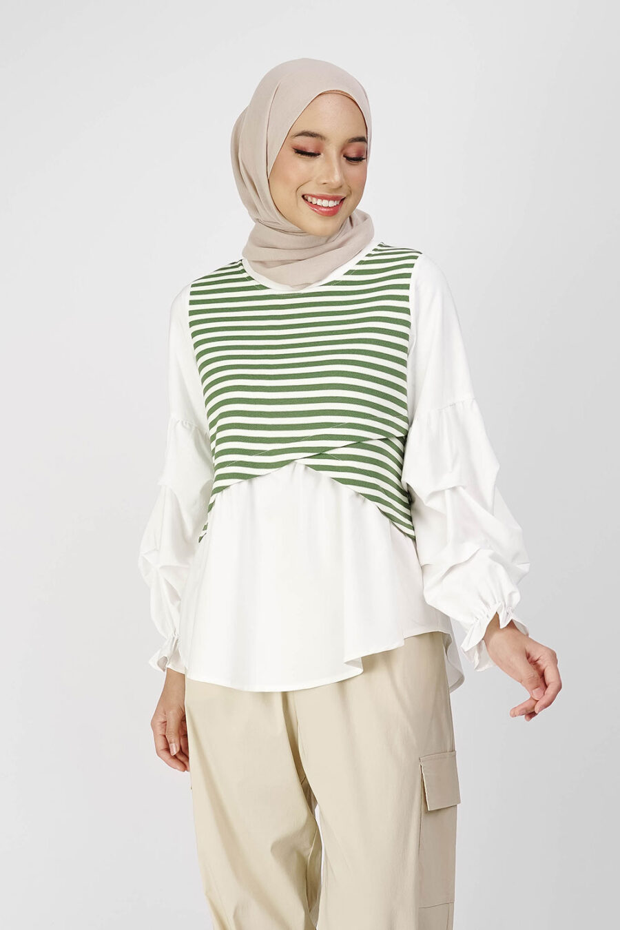 Yuqi Stripe Knit Blouse Green - Image 2
