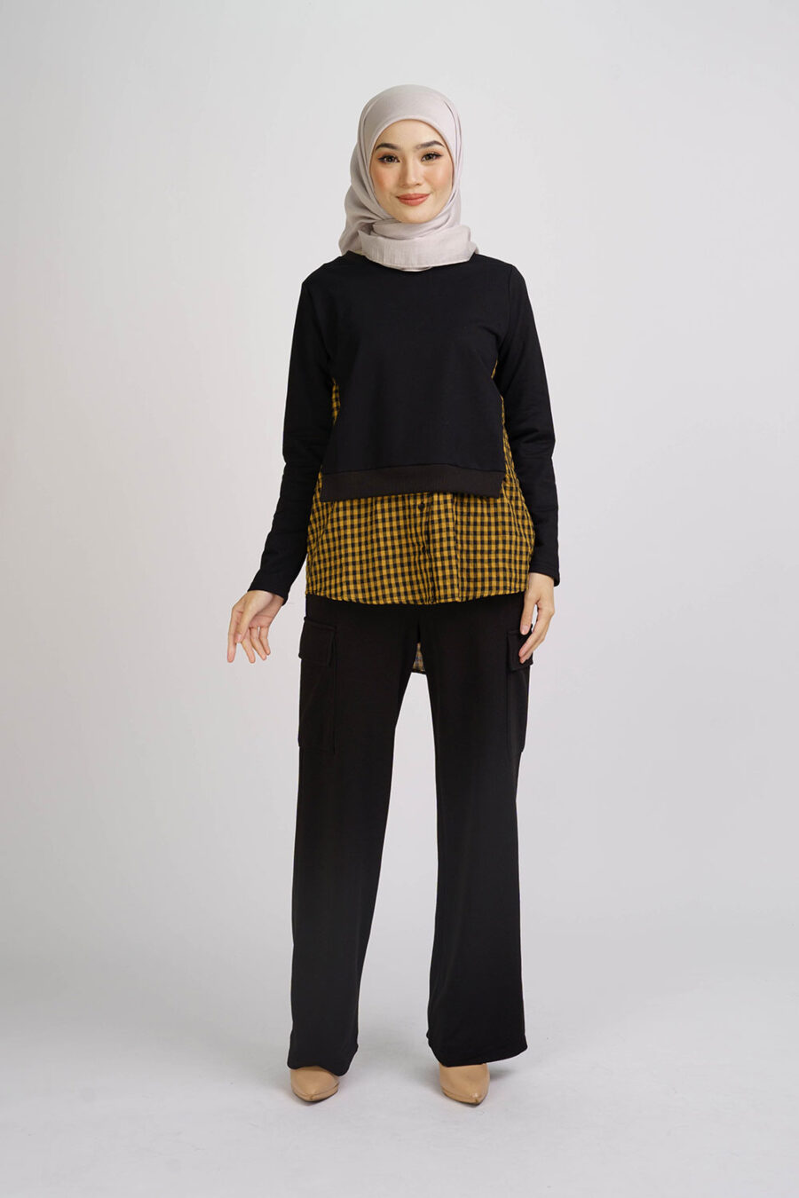 Minnie Checkered Knit Top Black - Image 2