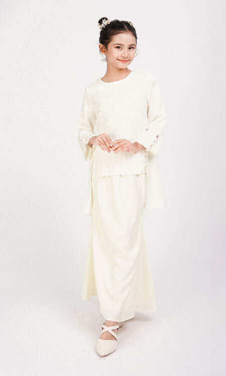 Seroja Kids Kurung Cream