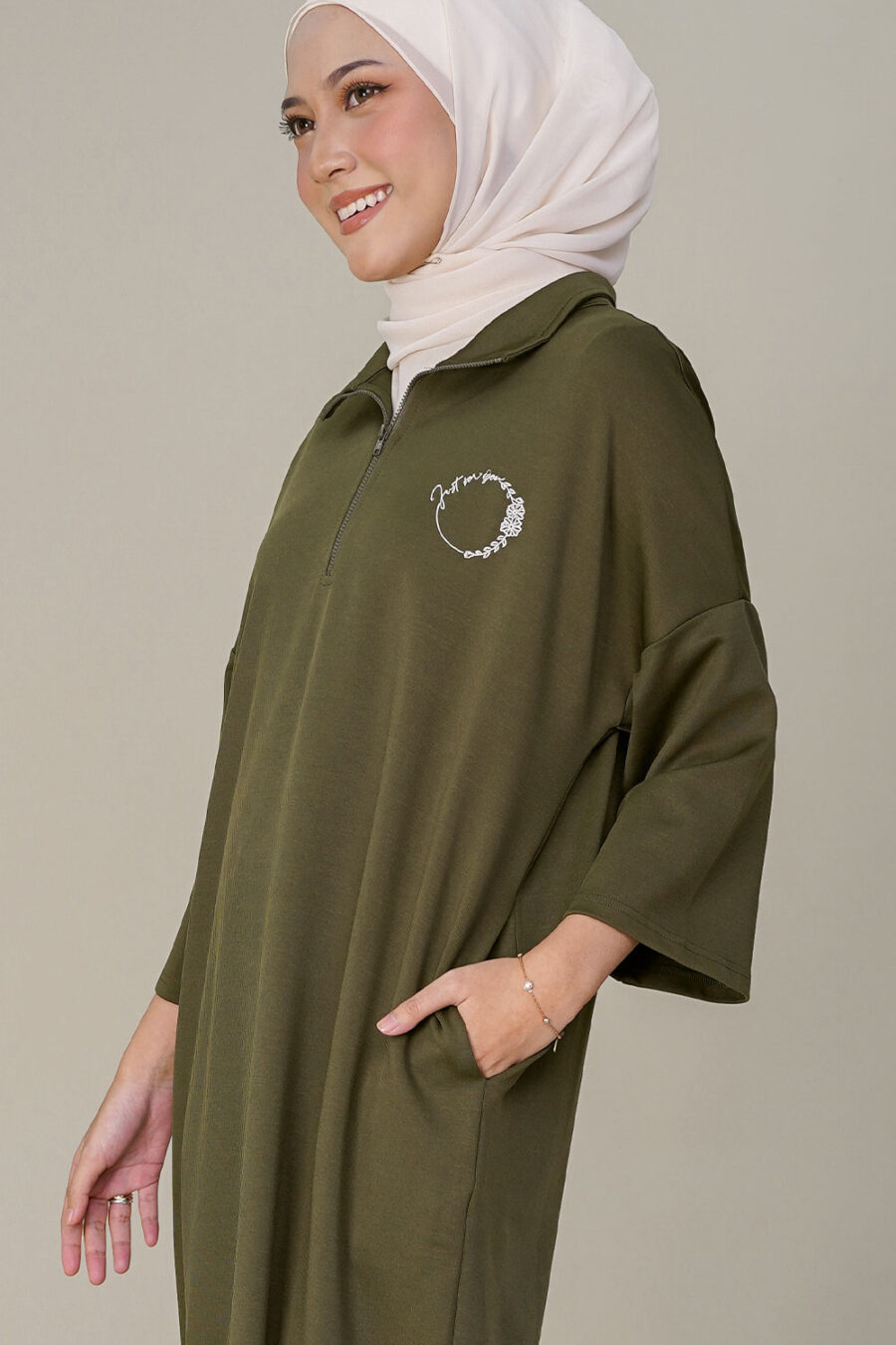 Blaire Dress Green - Image 2