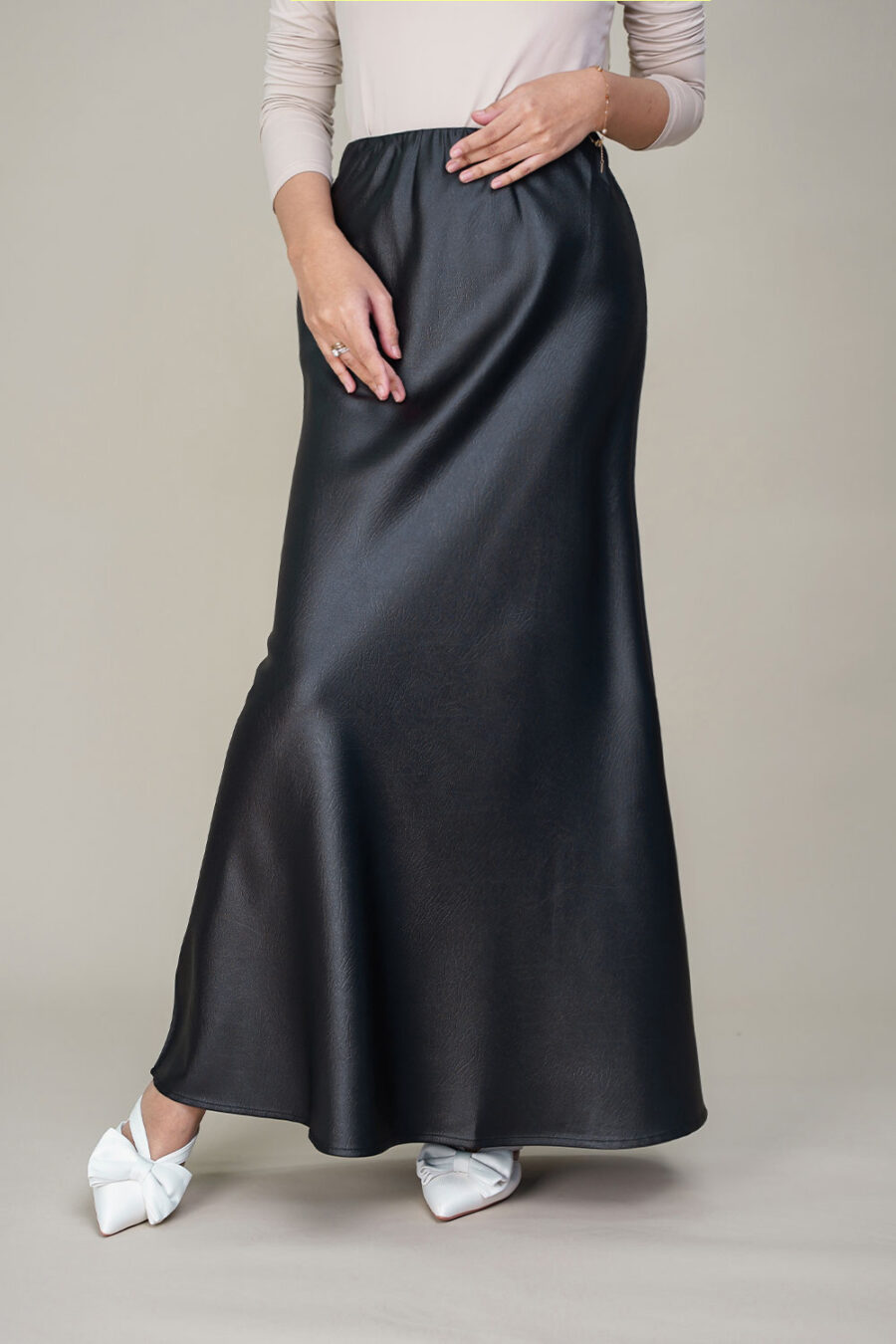 Julia Satin Skirt Black