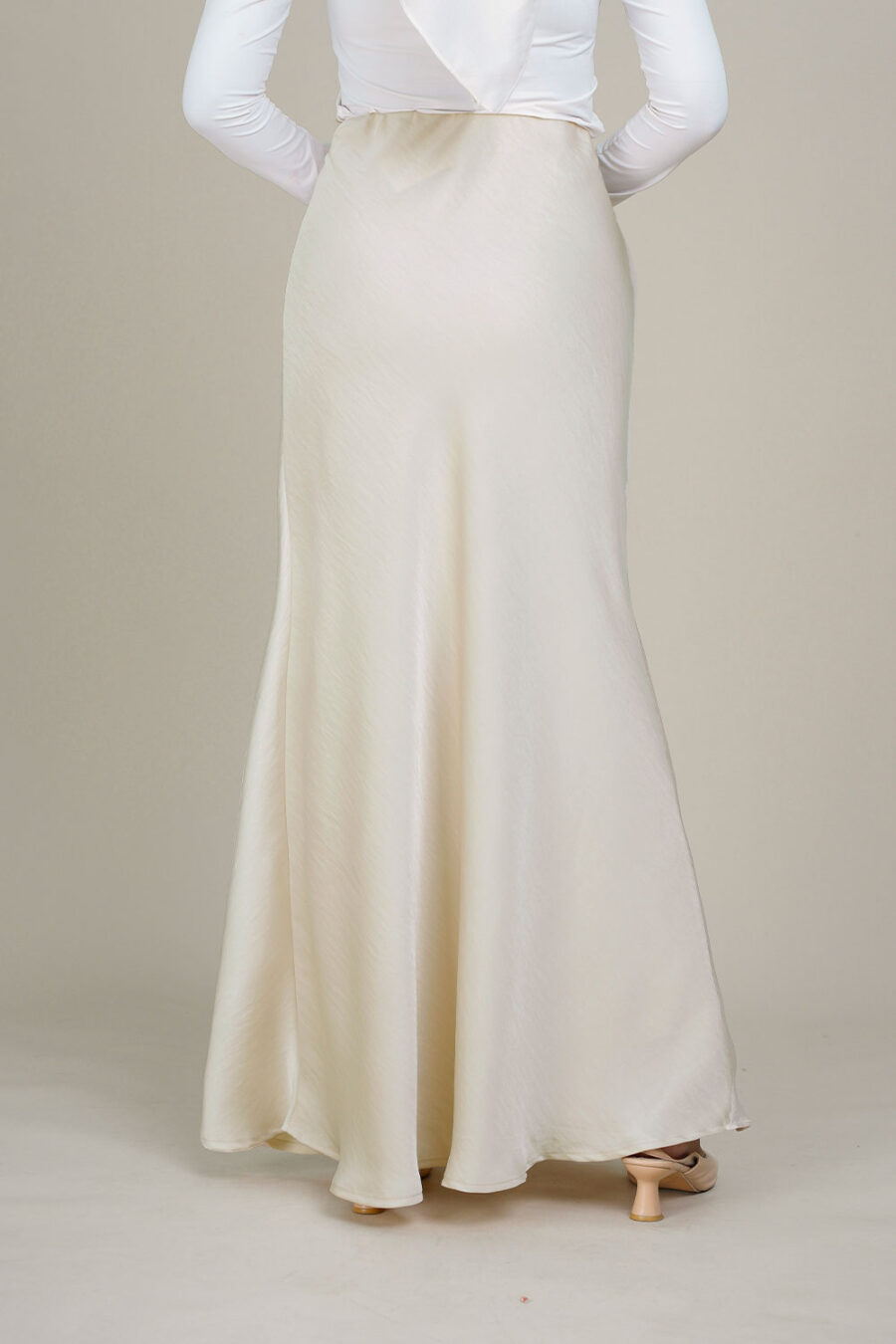 Marina Satin Skirt Ivory - Image 5